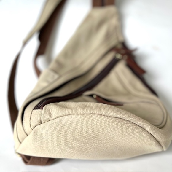 Antik Kraft Canvas Sling Bag Crossbody/Backpack Rucksack Unisex - Picture 6 of 7